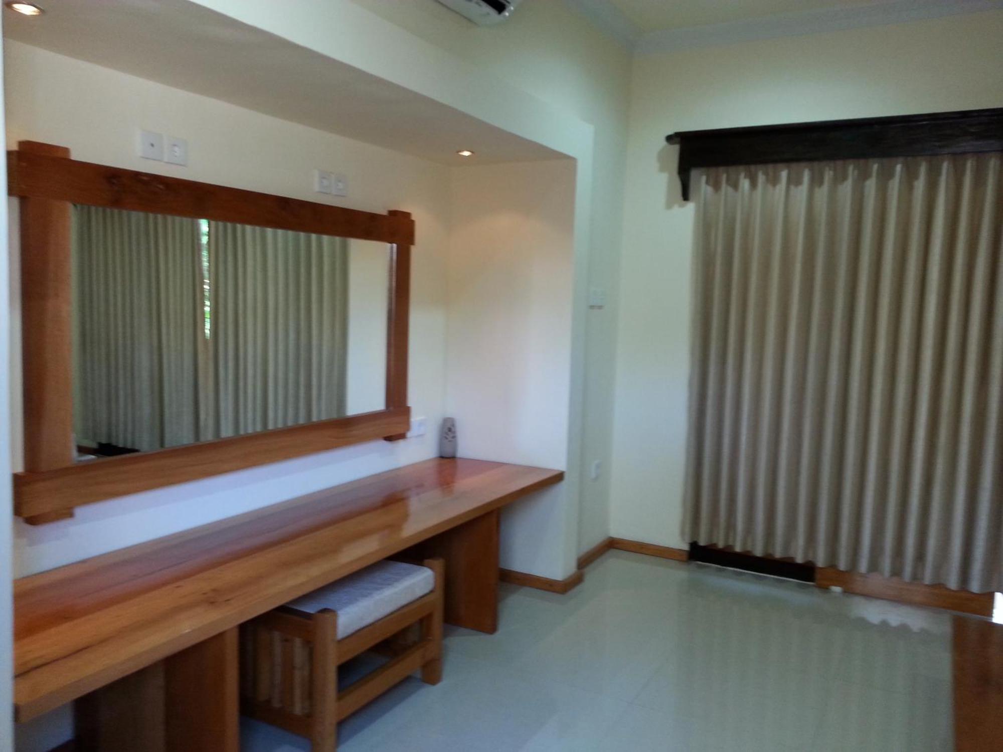 Taman Senang Villa Gili Air Bilik gambar